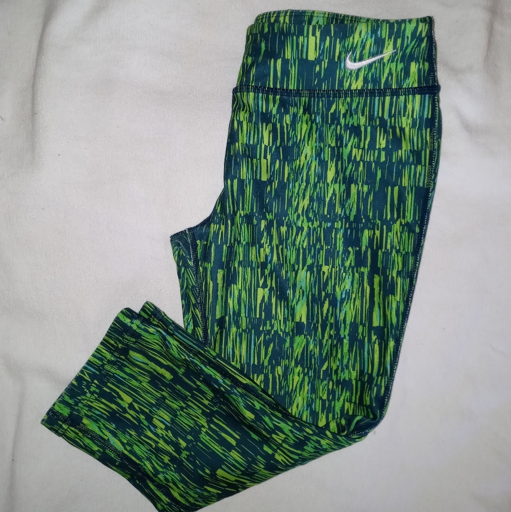 Nike | Youth Girls Cropped Green & Teal Flecked Graphic Leggings Size Medium